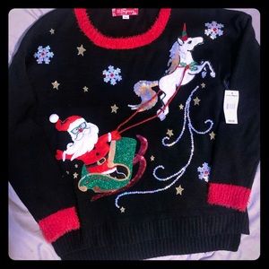 Fabulous (and not so ugly) Christmas Sweater 🤓